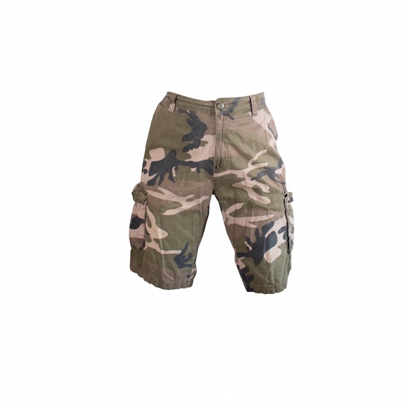 XXL Camo Cargo Shorts - Picture 2 of 2